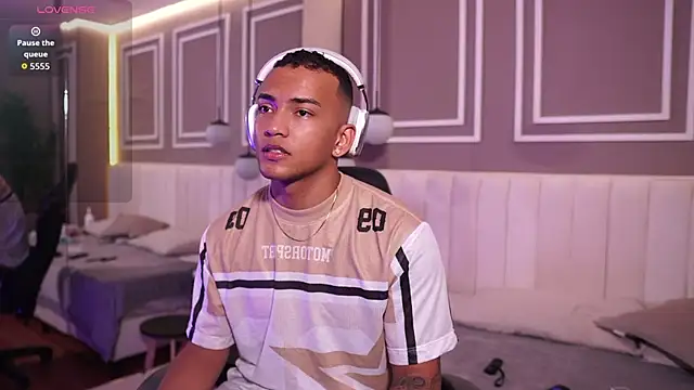 Snapshot of Rafa2004Cruz chatting on February 12, 1:00 pm Rafa2004Cruz online show from February 12, 1:00 pm