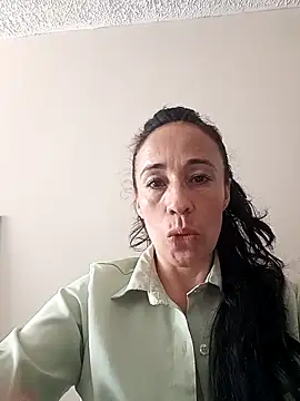 Coeur de luxure online show from February 9, 4:27 pm