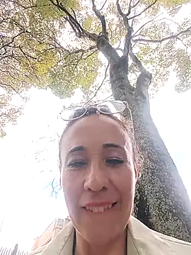 Coeur de luxure online show from November 12, 7:07 pm