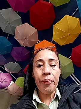 Coeur de luxure online show from December 18, 3:38 pm