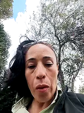 Coeur de luxure online show from November 20, 5:24 pm