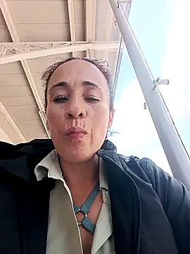 Coeur de luxure online show from March 22, 3:35 pm