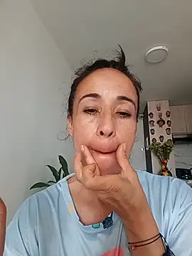 Coeur de luxure online show from November 17, 2:32 pm