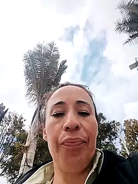 Coeur de luxure online show from October 25, 2:39 pm