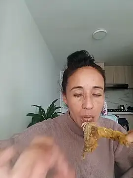 Coeur de luxure online show from November 4, 6:22 pm