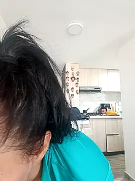 Coeur de luxure online show from November 9, 1:26 pm