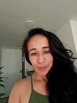 Coeur de luxure online show from November 7, 10:13 pm