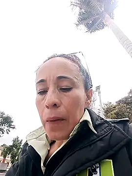 Coeur de luxure online show from October 28, 5:56 pm