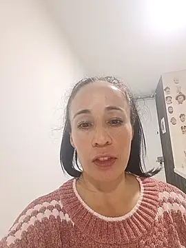 Coeur de luxure online show from January 18, 2:04 am