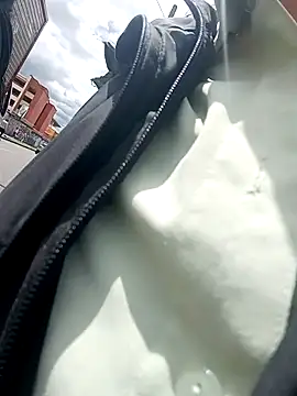 Coeur de luxure online show from October 8, 6:19 pm