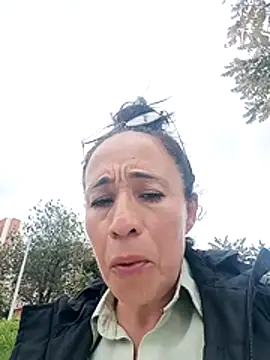 Coeur de luxure online show from April 10, 6:15 pm