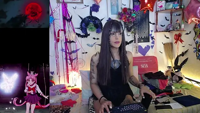 Snapshot of purplekattlyn chatting on June 4, 12:37 am purplekattlyn online show from June 4, 12:37 am