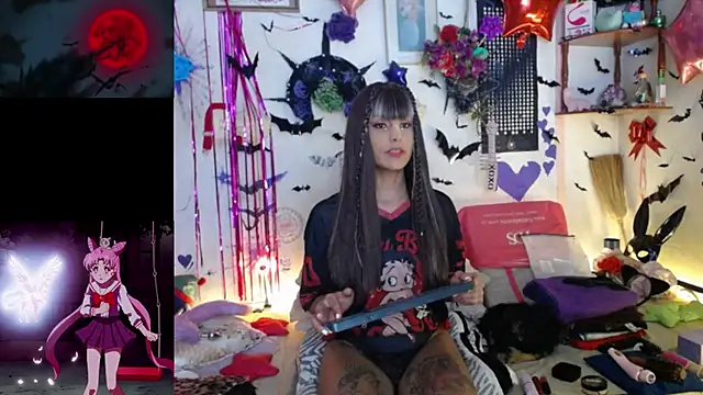 Snapshot of purplekattlyn chatting on June 11, 12:54 am purplekattlyn online show from June 11, 12:54 am