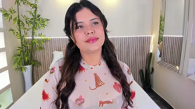 GeorginaReyes online show from June 4, 10:36 pm