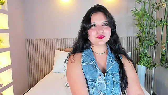 GeorginaReyes online show from March 6, 11:09 pm