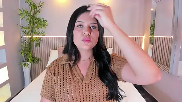 GeorginaReyes online show from March 30, 10:44 pm