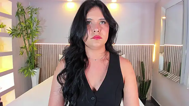 GeorginaReyes online show from September 18, 10:46 pm