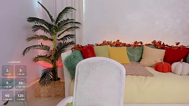 Snapshot of angel_claire chatting on November 8, 8:34 pm angel claire online show from November 8, 8:34 pm