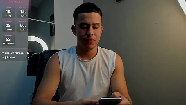 mattiwsmorris  online show from March 25, 1:43 pm