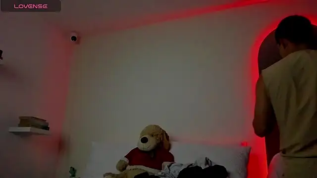 mattiwsmorris  online show from April 13, 1:48 pm