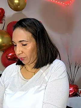 Mrsvictoriaaa online show from February 20, 2:46 pm