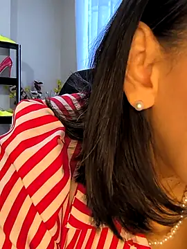 Mrsvictoriaaa online show from April 17, 7:49 pm