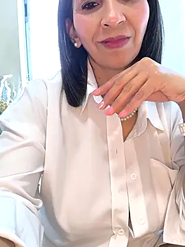 Mrsvictoriaaa online show from November 30, 5:36 pm