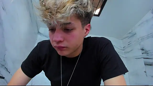 stonne69 online show from October 17, 6:10 pm