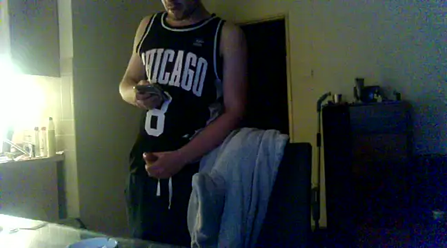 Snapshot of VickyDevilEU chatting on December 14, 2:22 am VickyDevilEU online show from December 14, 2:22 am