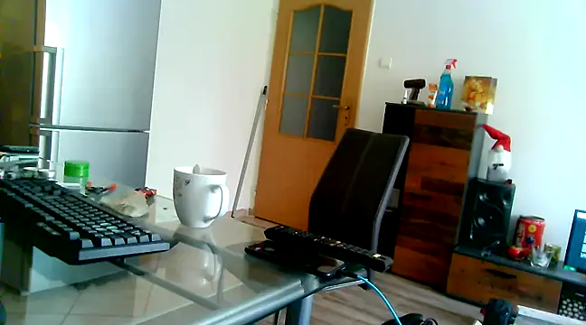 Snapshot of VickyDevilEU chatting on January 11, 9:57 am VickyDevilEU online show from January 11, 9:57 am