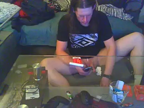 Snapshot of VickyDevilEU chatting on March 14, 1:27 am VickyDevilEU online show from March 14, 1:27 am