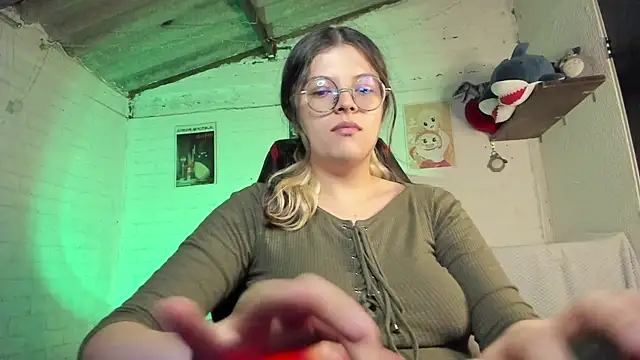 Emily  katz online show from September 12, 10:53 pm