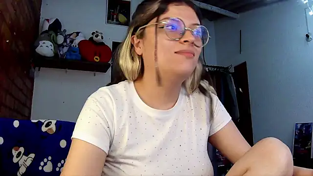 Emily  katz online show from March 21, 10:06 pm