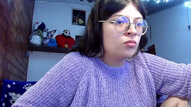 Emily  katz online show from March 16, 9:47 pm