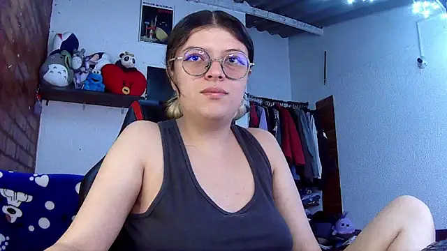 Emily  katz online show from March 18, 6:50 pm