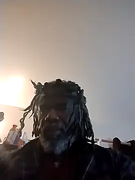 Snapshot of KingSlim56 chatting on September 21, 2:06 am KingSlim56 online show from September 21, 2:06 am