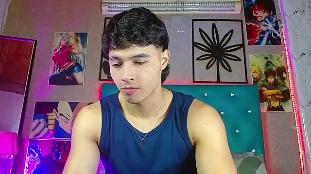 LiamAndrewzz online show from February 23, 3:30 am