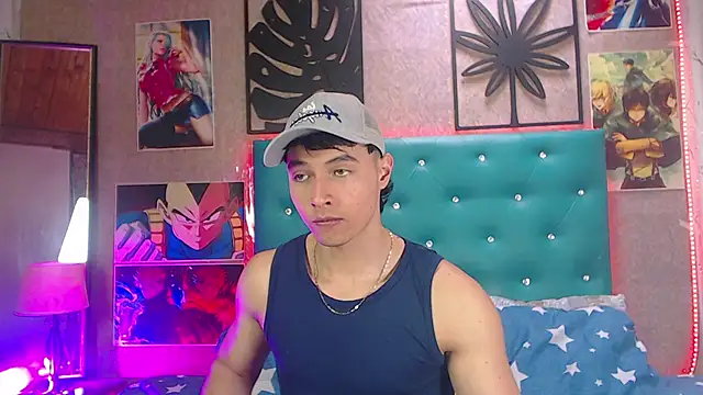 LiamAndrewzz online show from September 17, 7:49 pm