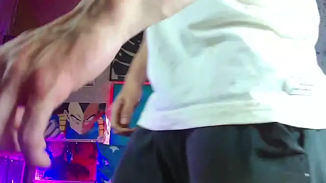 LiamAndrewzz online show from March 27, 5:27 am