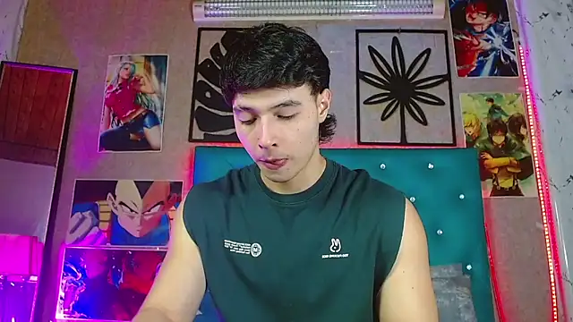 LiamAndrewzz online show from March 8, 4:27 am