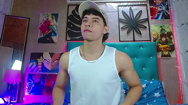 LiamAndrewzz online show from October 10, 5:47 pm