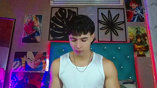 LiamAndrewzz online show from March 15, 7:59 am