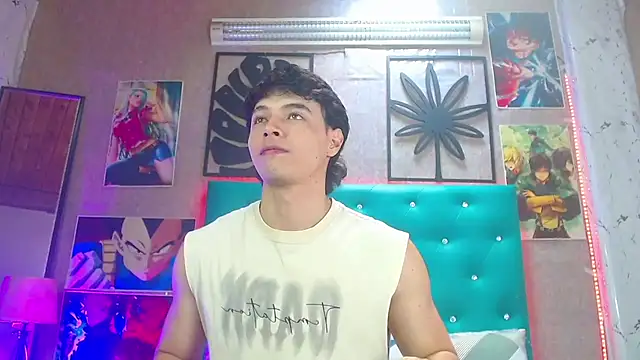 LiamAndrewzz online show from January 9, 5:42 pm