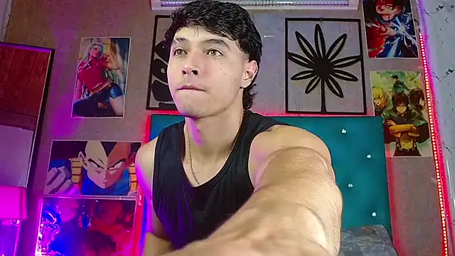 LiamAndrewzz online show from February 27, 4:45 am