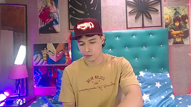 LiamAndrewzz online show from September 30, 4:57 pm