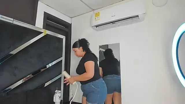 Rubyxht online show from February 1, 12:36 pm