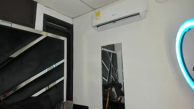 Rubyxht online show from December 14, 12:33 pm