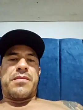 Iuver online show from March 9, 12:30 pm