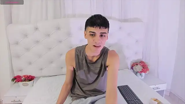 frank jhonsson online show from September 22, 7:09 pm