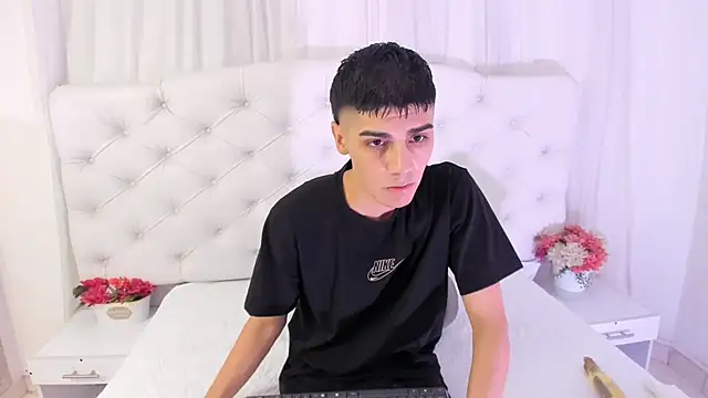 frank jhonsson online show from September 20, 5:07 pm